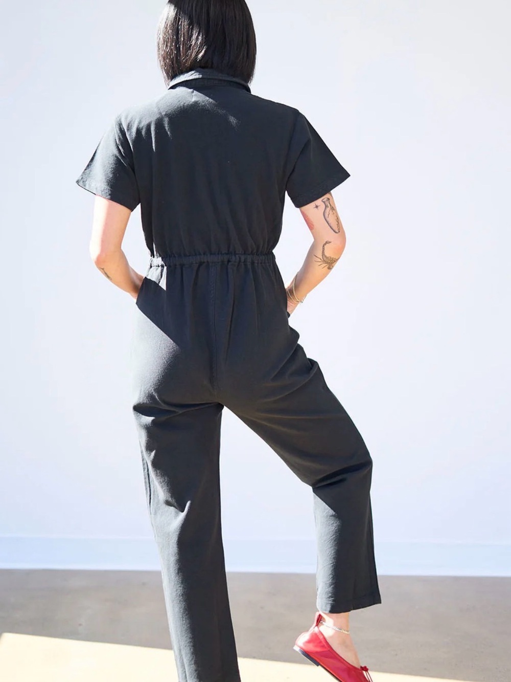 Noble Black Short-Sleeve Zip-Front Utlility Suit - Picture 2 of 10